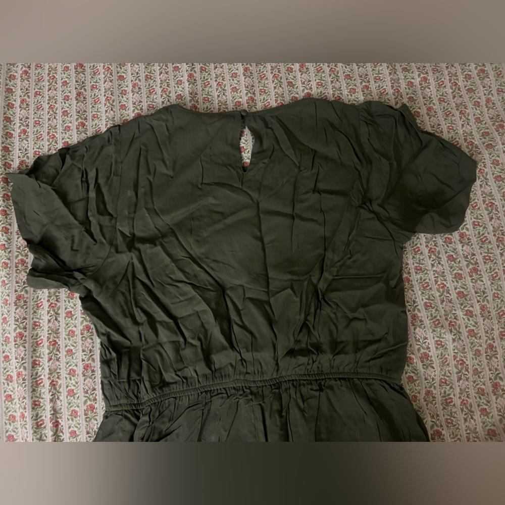 FEHRNVI Cammy Short Sleeve Floral Embroidered Dress Olive Green Cottage Large - Picture 13 of 16